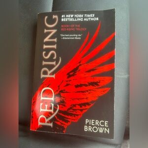 Red Rising by Pierce Brown Paperback